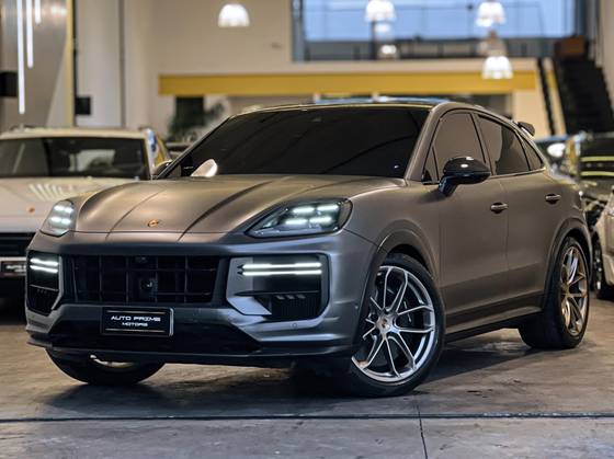 PORSCHE CAYENNE 4.0 V8 GASOLINA TURBO GT COUPÉ AWD TIPTRONIC S PORSCHE CAYENNE 4.0 V8 GASOLINA TURBO GT COUPÉ AWD TIPTRONIC S